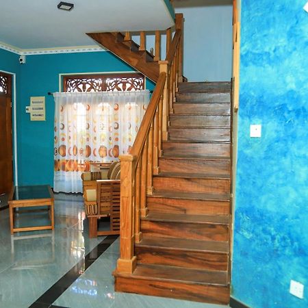Shara Luxury Holiday Home Marawila Exterior photo