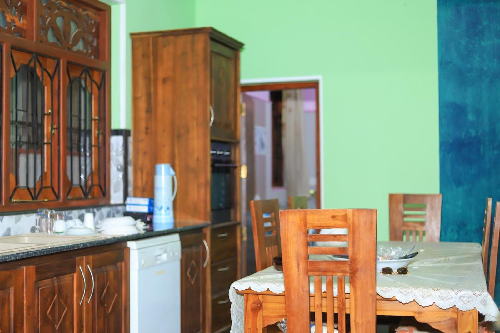 Shara Luxury Holiday Home Marawila Exterior photo